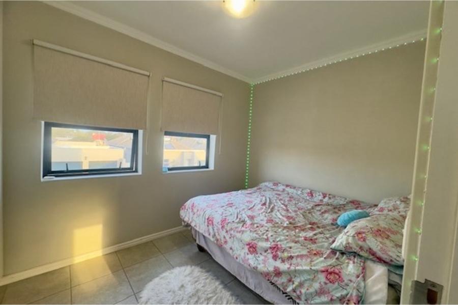 2 Bedroom Property for Sale in Zonnendal Western Cape